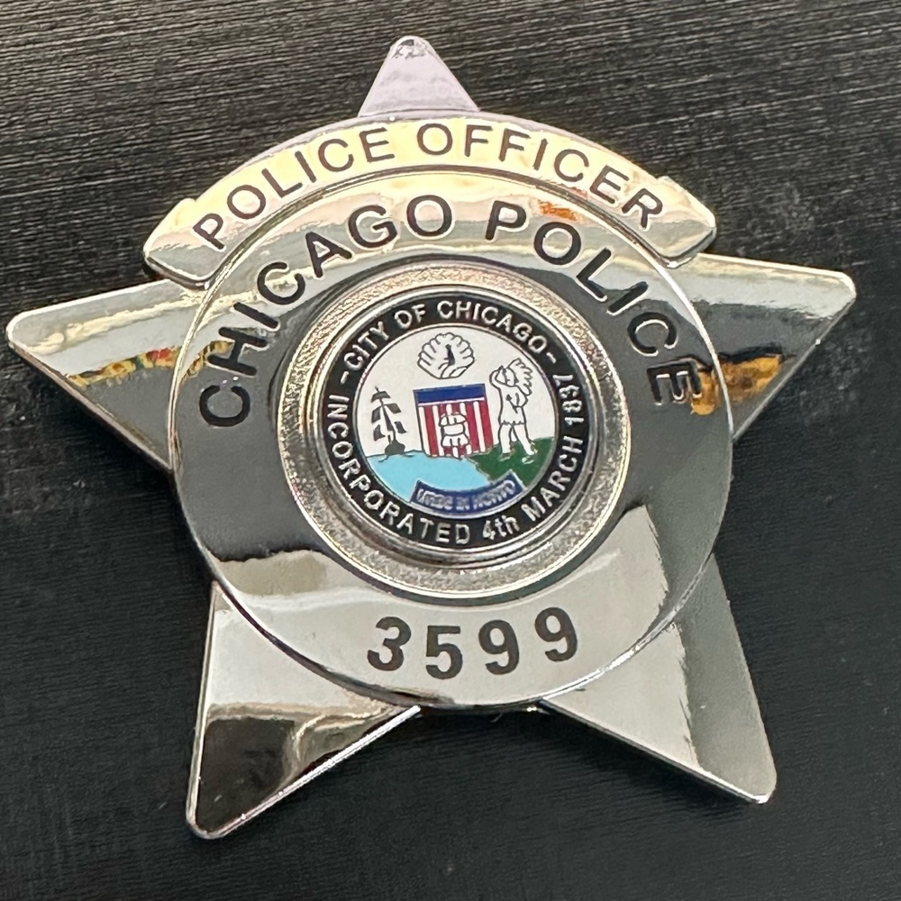Chicago Police Movie Prop Star